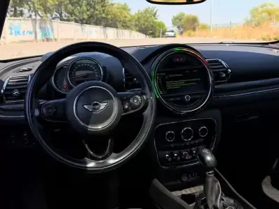 MINI Clubman 2015 - 15490 EUR, 143000 km - AUTO.MOTO.pt - 143000km - foto 6 de 29