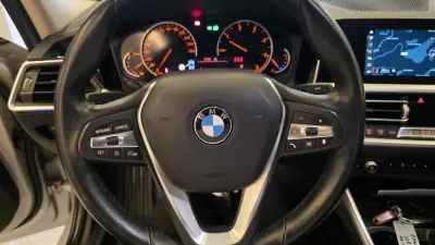 BMW 318 2020 - 21500 EUR, 264805 km - AUTO.MOTO.pt - 264805km - foto 42 de 62