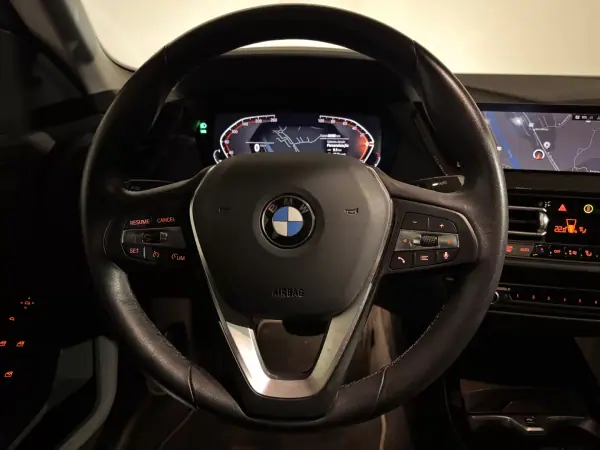 BMW 216 Gran Coupé 2023 - 27900 EUR, 40598 km - AUTO.MOTO.pt - 40598km - foto 11 de 24