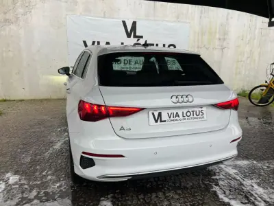 Audi A3 Sportback 2021 - 26750 EUR, 157200 km - AUTO.MOTO.pt - 157200km - foto 8 de 16