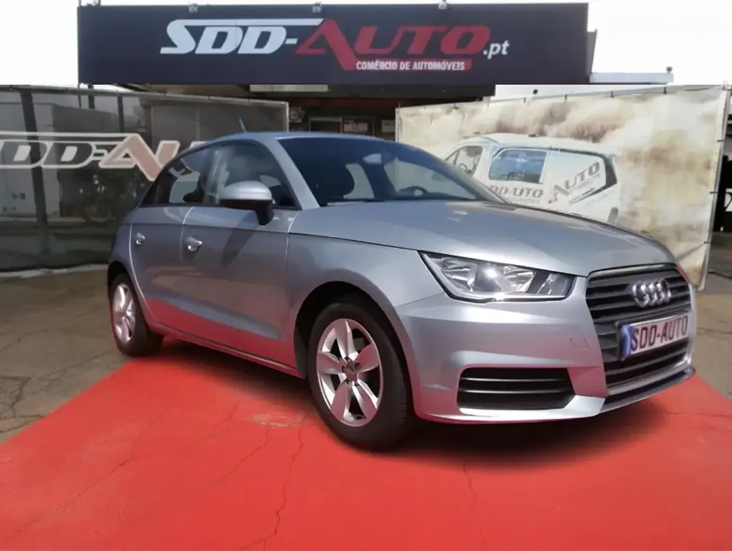Audi A1 2016 - 12500 EUR, 191278 km - AUTO.MOTO.pt - 191278km - foto 4 de 31