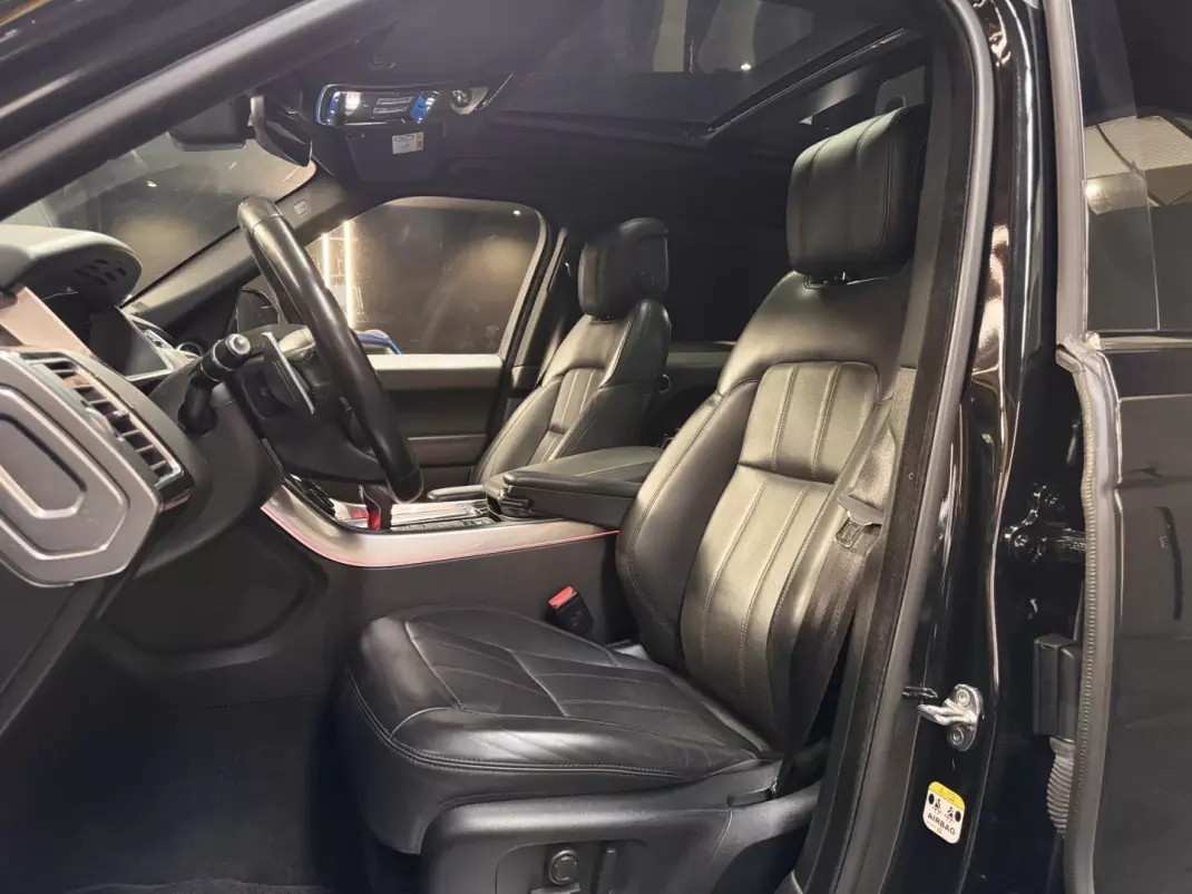 Land Rover Range Rover Sport 2019 - 41990 EUR, 149100 km - 149100km - foto 21 de 26