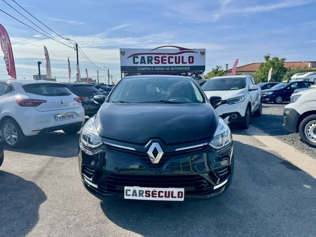 Renault Clio 2019 - 11750 EUR, 89908 km - 89908km - foto 2 de 24