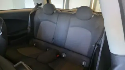 MINI One 2014 - 10900 EUR, 209521 km - AUTO.MOTO.pt - 209521km - foto 41 de 48