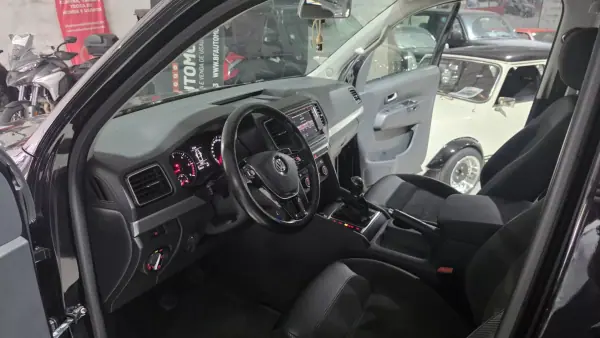 Volkswagen Amarok 2019 - 27500 EUR, 138121 km - AUTO.MOTO.pt - 138121km - foto 6 de 46