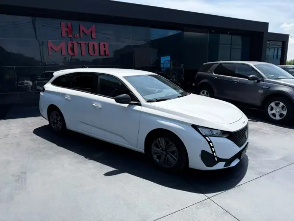 Peugeot 308 SW 2022 - 14900 EUR, 125000 km - AUTO.MOTO.pt - 125000km - foto 2 de 11