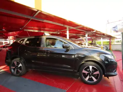 Nissan Qashqai 2017 - 16749 EUR, 121547 km - 121547km - foto 23 de 30