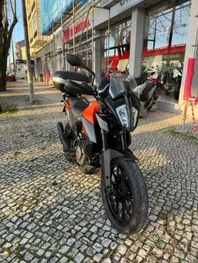 KTM Adventure 390 2021 - 4250 EUR, 23096 km - AUTO.MOTO.pt - 23096km - foto 4 de 6