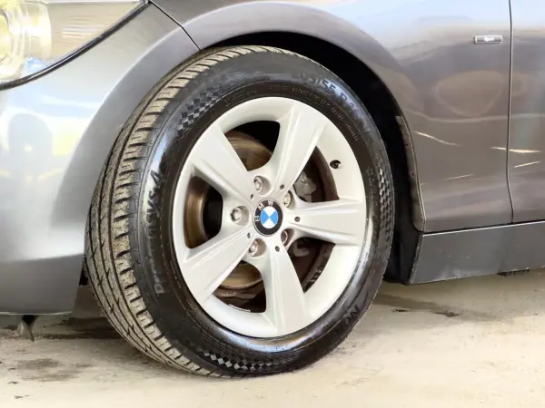 BMW 116 2013 - 15900 EUR, 213437 km - 213437km - foto 2 de 26