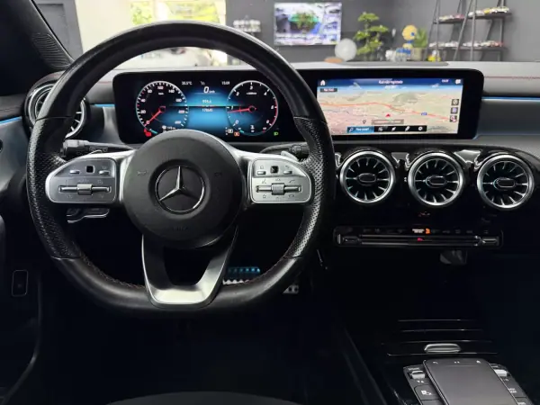 Mercedes-Benz CLA 180 2021 - 27950 EUR, 178635 km - AUTO.MOTO.pt - 178635km - foto 27 de 51