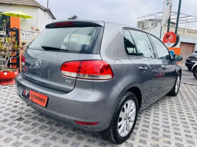 Volkswagen Golf 2012 - 13950 EUR, 32933 km - AUTO.MOTO.pt - 32933km - foto 7 de 12
