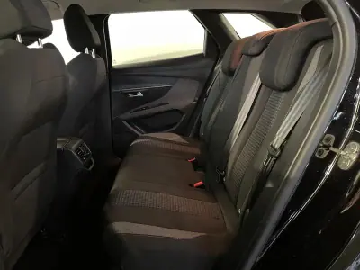 Peugeot 3008 2021 - 19900 EUR, 89000 km - AUTO.MOTO.pt - 89000km - foto 13 de 32