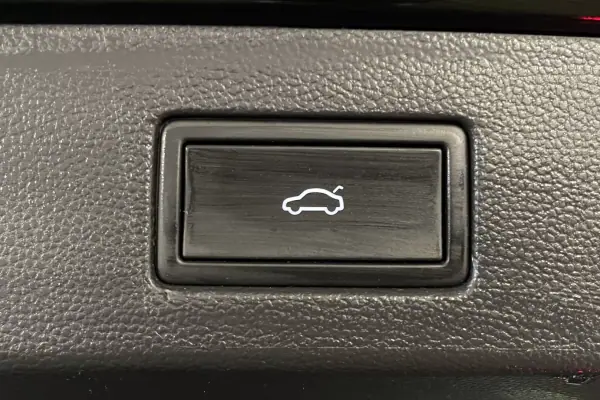 Volkswagen Arteon Shooting Brake 2021 - 27950 EUR, 91000 km - AUTO.MOTO.pt - 91000km - foto 38 de 41