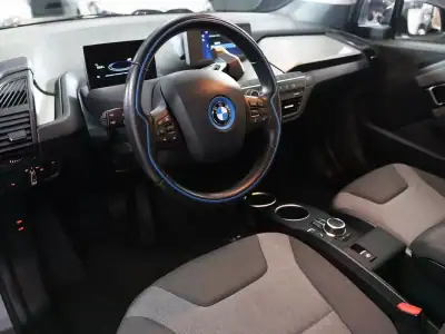 BMW i3 2022 - 23900 EUR, 47000 km - AUTO.MOTO.pt - 47000km - foto 6 de 40