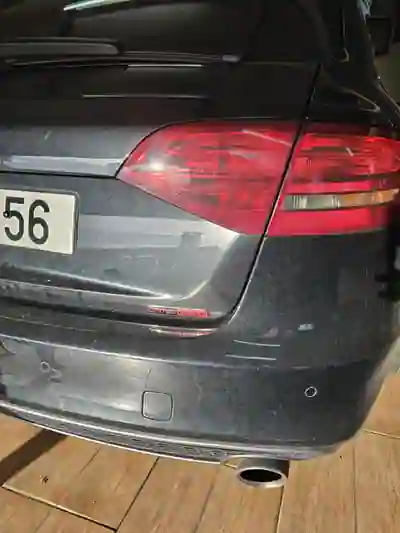 Audi A4 Avant 2008 - 12500 EUR, 186038 km - AUTO.MOTO.pt - 186038km - foto 13 de 15