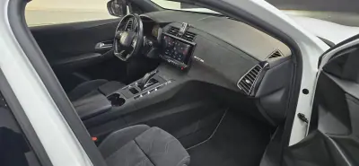 DS DS7 Crossback 2019 - 20990 EUR, 170000 km - AUTO.MOTO.pt - 170000km - foto 40 de 59