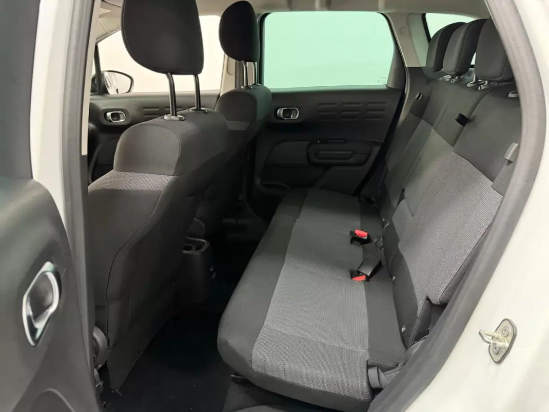 Citroën C3 Aircross 2019 - 10990 EUR, 99000 km - AUTO.MOTO.pt - 99000km - foto 14 de 18
