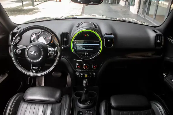 MINI Countryman 2018 - 19990 EUR, 92179 km - AUTO.MOTO.pt - 92179km - foto 36 de 44