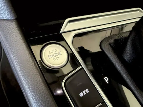 Volkswagen Arteon Shooting Brake 2021 - 23500 EUR, 168600 km - AUTO.MOTO.pt - 168600km - foto 62 de 144