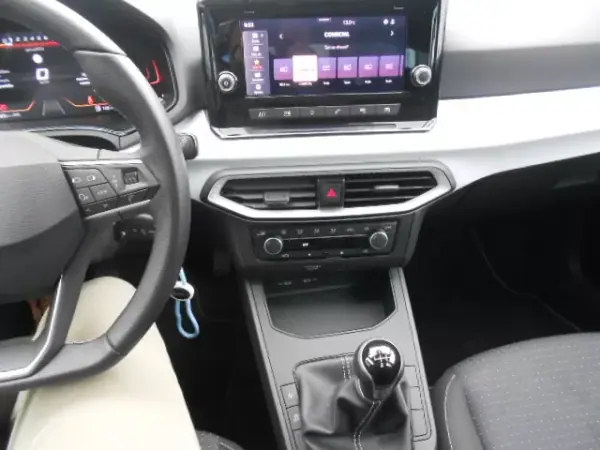 SEAT Ibiza 2025 - 17750 EUR, 17219 km - AUTO.MOTO.pt - 17219km - foto 13 de 13