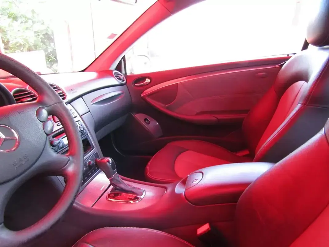 Mercedes-Benz CLK 270 2003 - 7950 EUR, 361510 km - 361510km - foto 9 de 21