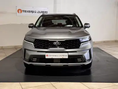 Kia Sorento 2021 - 37900 EUR, 116815 km - AUTO.MOTO.pt - 116815km - foto 2 de 31