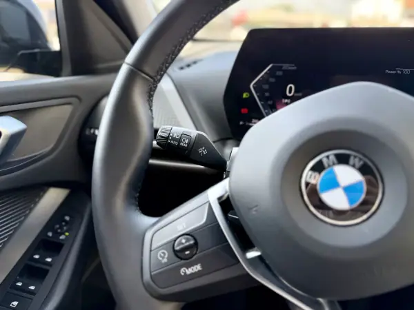 BMW 116 2025 - 28450 EUR, 17000 km - AUTO.MOTO.pt - 17000km - foto 18 de 25