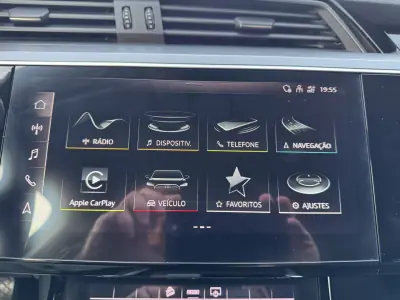 Audi e-tron Sportback 2020 - 28900 EUR, 102000 km - AUTO.MOTO.pt - 102000km - foto 13 de 54