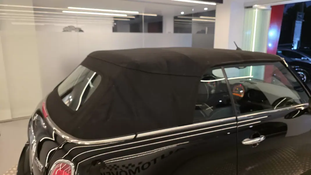 MINI Cooper 2010 - 9900 EUR, 144067 km - AUTO.MOTO.pt - 144067km - foto 21 de 56