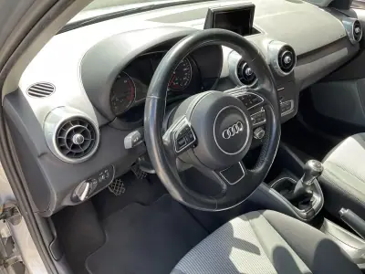 Audi A1 Sportback 2017 - 12995 EUR, 144500 km - AUTO.MOTO.pt - 144500km - foto 4 de 12