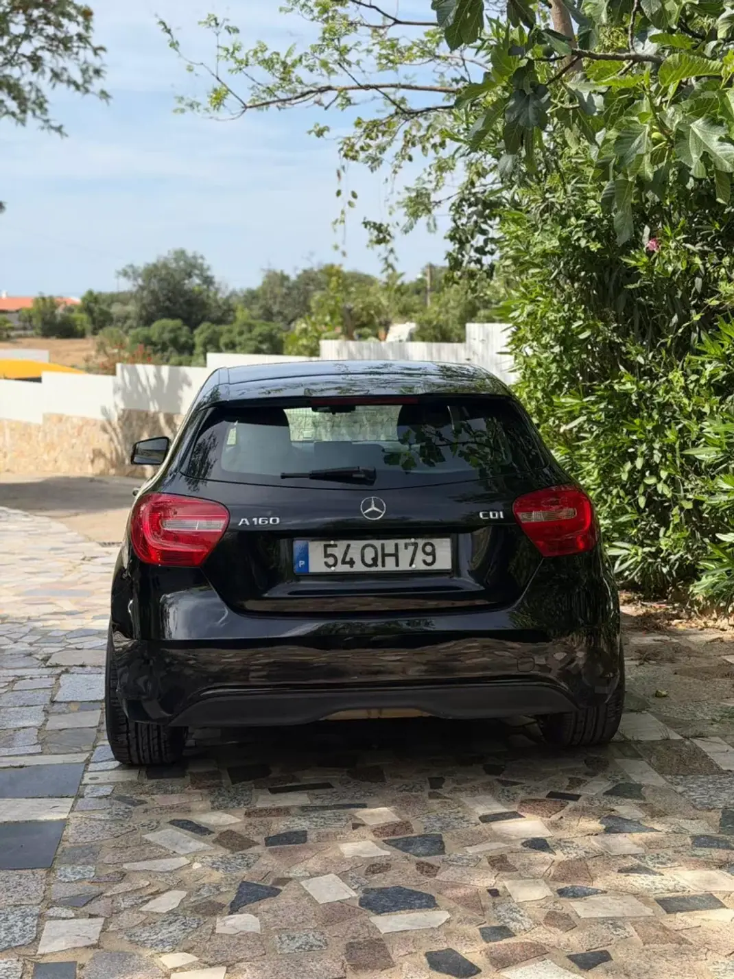 Mercedes-Benz A 160 2015 - 16900 EUR, 122877 km - AUTO.MOTO.pt - 122877km - foto 5 de 8