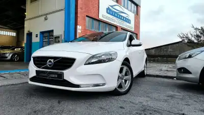 Volvo V40 2013 - 10900 EUR, 190000 km - AUTO.MOTO.pt - 190000km - foto 22 de 22