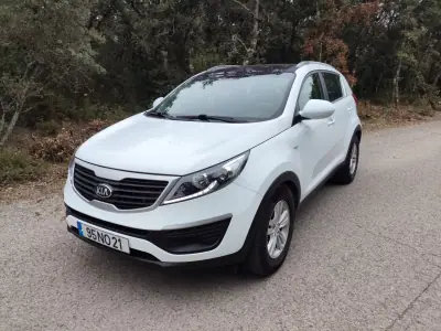 Kia Sportage 2013 - 8990 EUR, 204320 km - 204320km - foto 1 de 14