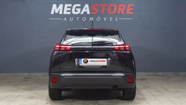 Peugeot 2008 2025 - 20850 EUR, 18000 km - AUTO.MOTO.pt - 18000km - foto 6 de 31