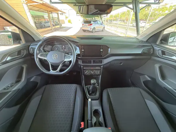 Volkswagen T-Cross 2021 - 18800 EUR, 60157 km - AUTO.MOTO.pt - 60157km - foto 9 de 20