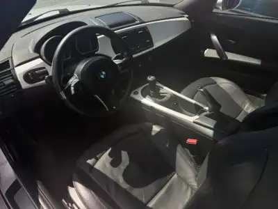 BMW Z4 2006 - 25900 EUR, 256000 km - AUTO.MOTO.pt - 256000km - foto 8 de 13