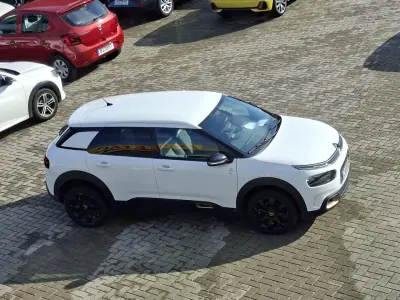 Citroën C4 Cactus 2019 - 15500 EUR, 56000 km - AUTO.MOTO.pt - 56000km - foto 13 de 26