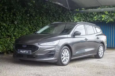 Ford Focus 2022 - 19900 EUR, 75000 km - AUTO.MOTO.pt - 75000km - foto 3 de 18