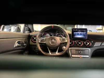 Mercedes-Benz CLA 45 AMG 2019 - 39990 EUR, 95000 km - AUTO.MOTO.pt - 95000km - foto 14 de 57