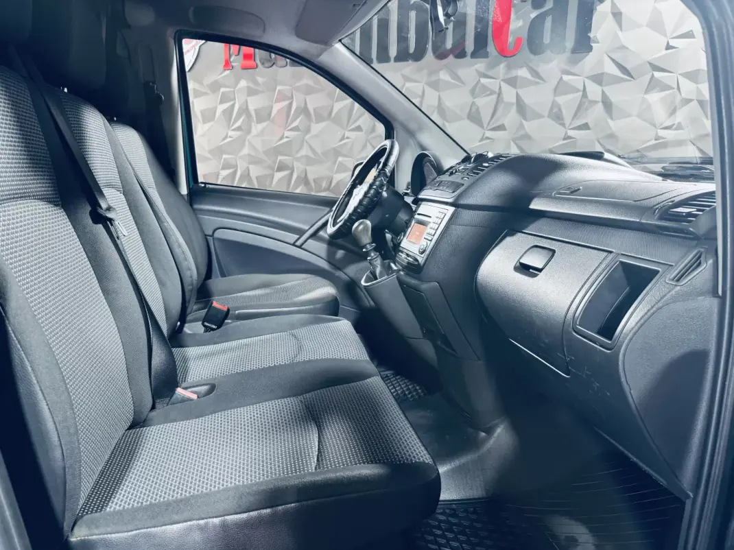Mercedes-Benz Vito 2014 - 11990 EUR, 271438 km - 271438km - foto 14 de 25