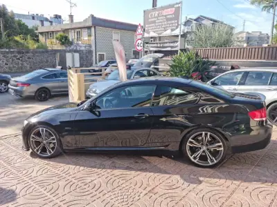 BMW 320 2008 - 16500 EUR, 140000 km - AUTO.MOTO.pt - 140000km - foto 9 de 18