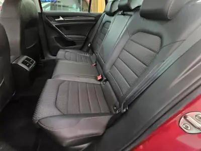 Volkswagen Golf 2015 - 15000 EUR, 140202 km - AUTO.MOTO.pt - 140202km - foto 20 de 23