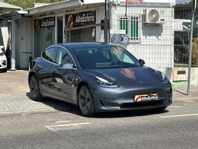 Tesla Model 3 2020 - 33900 EUR, 48971 km - 48971km - foto 12 de 31