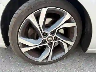 Renault Mégane 2018 - 12500 EUR, 232000 km - AUTO.MOTO.pt - 232000km - foto 5 de 15