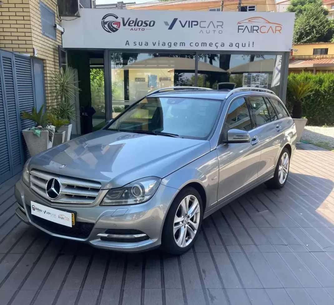 Mercedes-Benz C 220 2012 - 11450 EUR, 343400 km - 343400km - foto 5 de 22