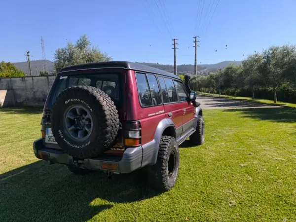 Mitsubishi Pajero 1995 — foto 3 de 12
