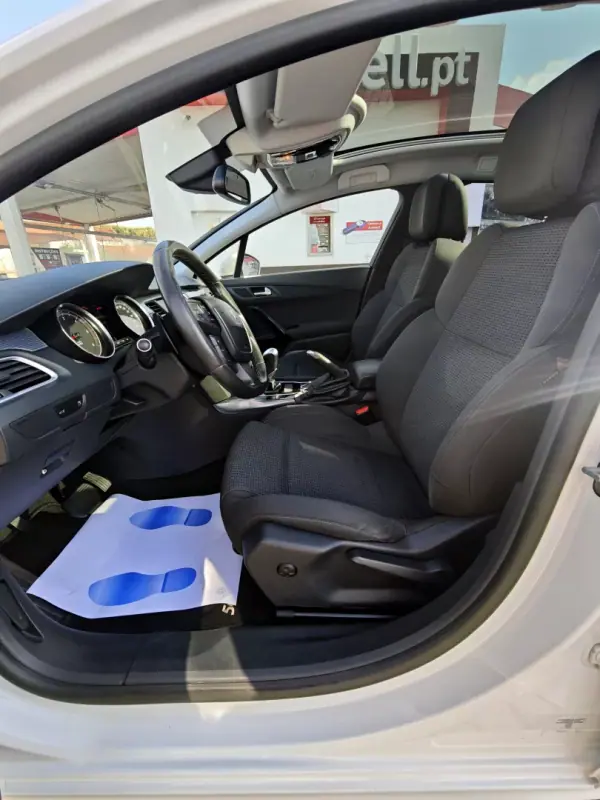 Peugeot 508 SW 2014 — foto 3 de 10