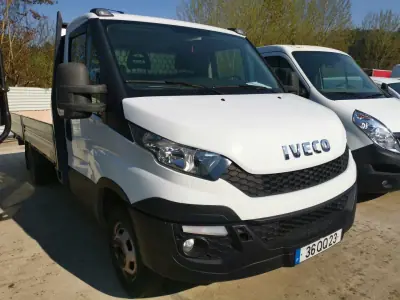 Iveco 2015 - 15000 EUR, 278000 km - AUTO.MOTO.pt - 278000km - foto 2 de 5