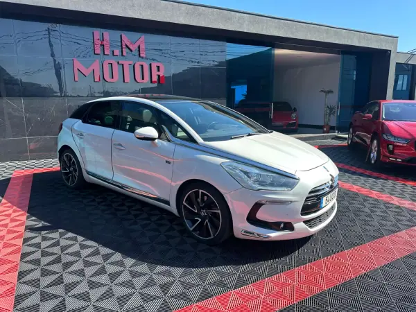 Citroën DS5 2.0 HDi Hybrid4 Sport Chic CMP6 2013 Híbrido (Diesel)