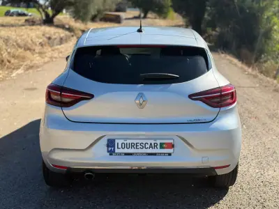 Renault Clio 2020 - 13480 EUR, 93000 km - AUTO.MOTO.pt - 93000km - foto 5 de 33